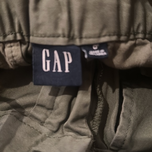 GAP High Rise Pleated Cargo Pants with Washwell - Picture 4 of 5